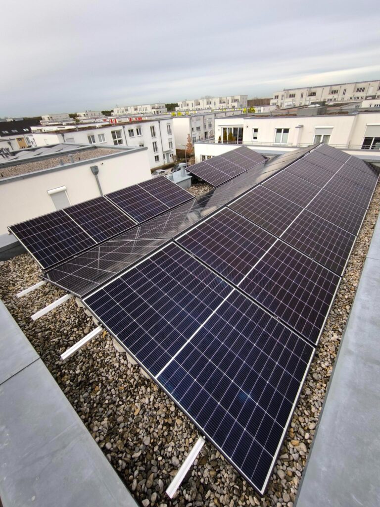 PV-Module auf Flachdach-Aufständerung