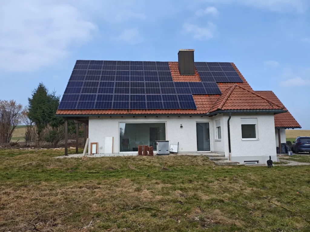 PV-Anlage auf einem Einfamilienhaus im Raum München
